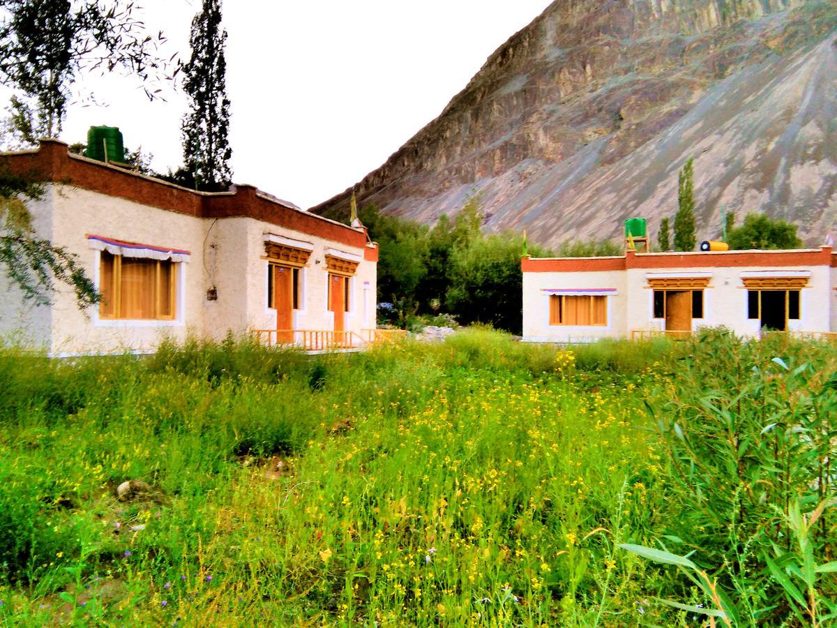 Lotus Eco Resort Hundar Exteriér fotografie